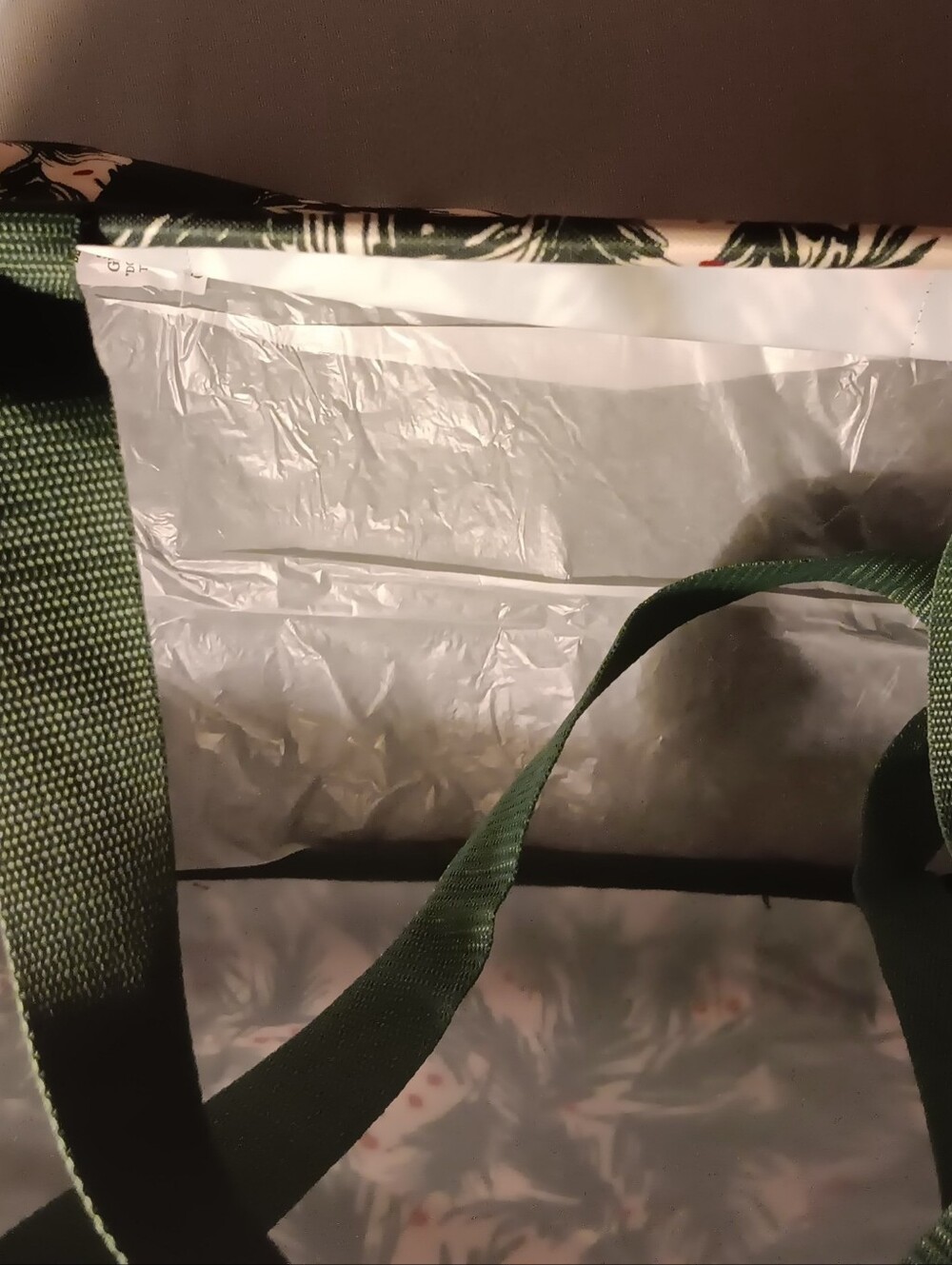 Thirty-one Large Utility Tote-Evergreen Branches - Picture 5 of 10